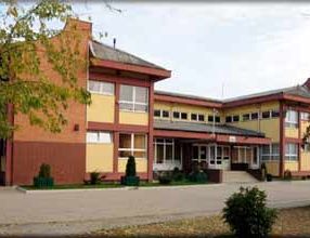 Srednja-skola-Varvarin