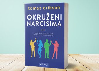 Okruzen-narcisima-800x520